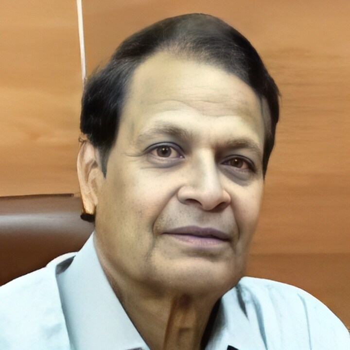 Dr Chaitanya JS 